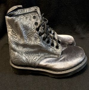 Embossed Doc Martens 1460